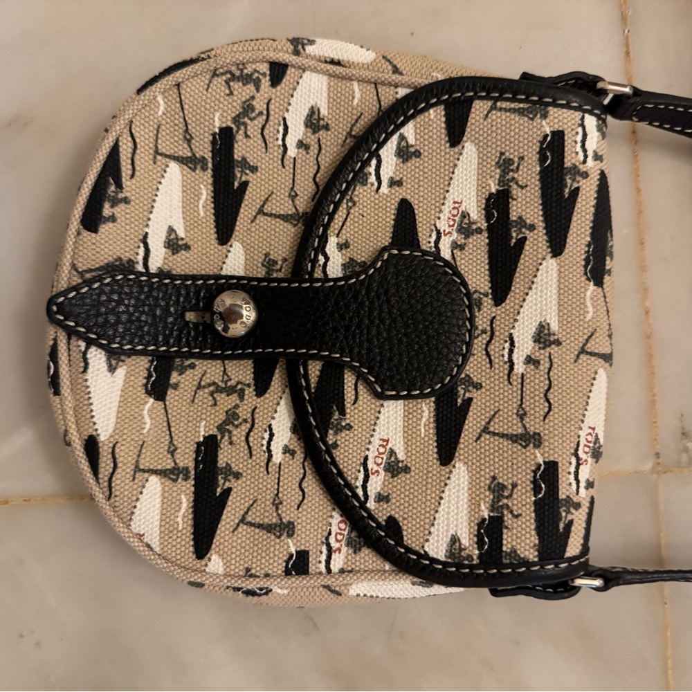Tod's Black and Cream Patterned Crossbody Bag